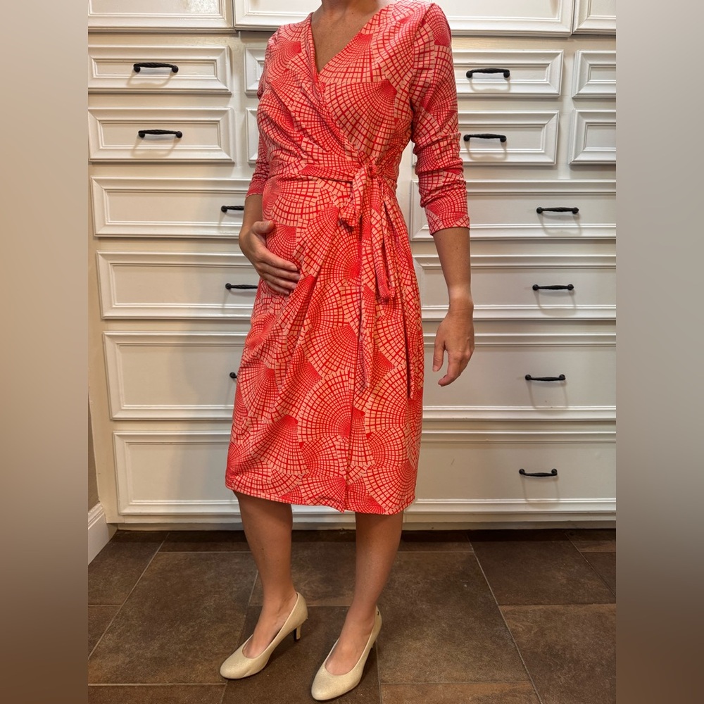 A Pea in the Pod Red Geometric Long Sleeve Wrap Dress Size XS